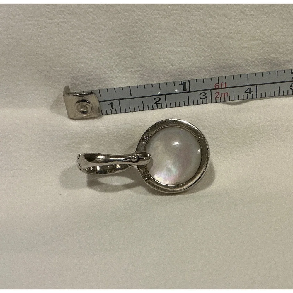 Sterling Silver Round Mother of Pearl Pendant 925 Fashion Jewelry